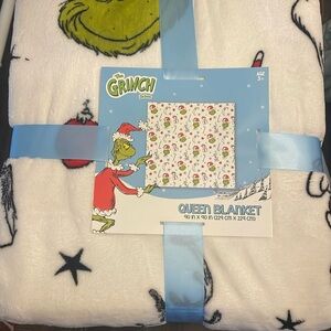 Grinch blanket